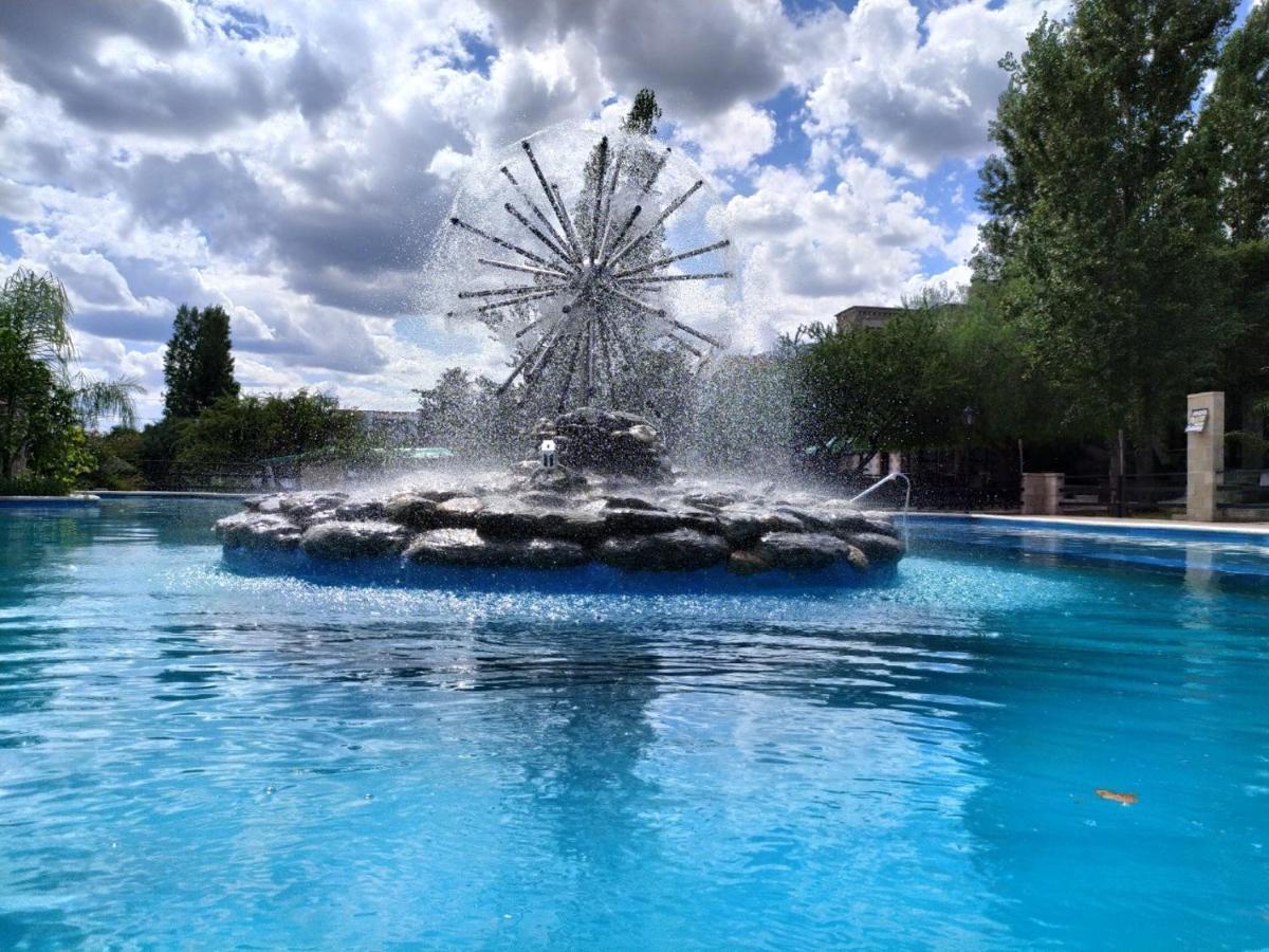 Hotel Torres Del Sol Merlo エクステリア 写真