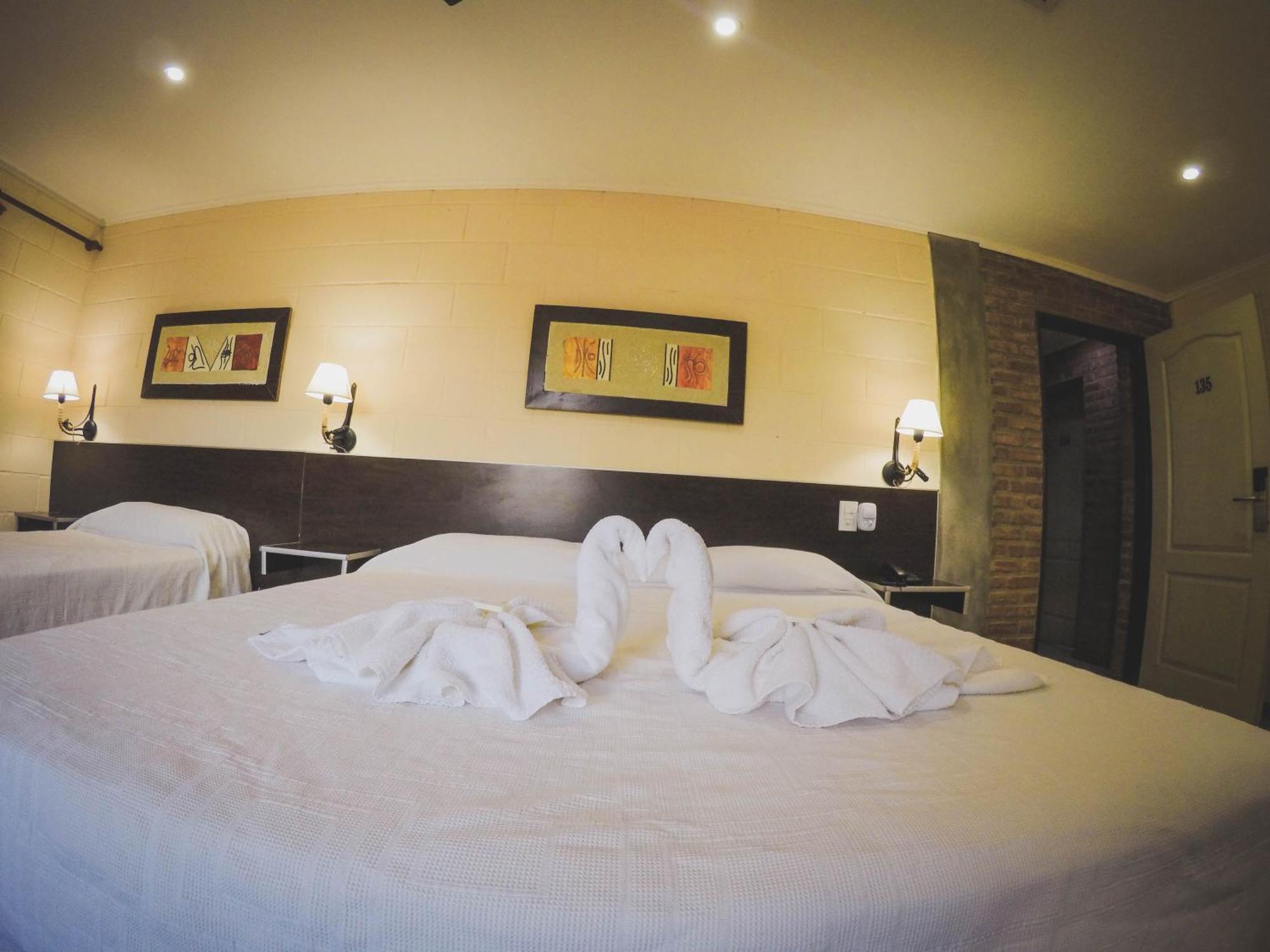 Hotel Torres Del Sol Merlo エクステリア 写真